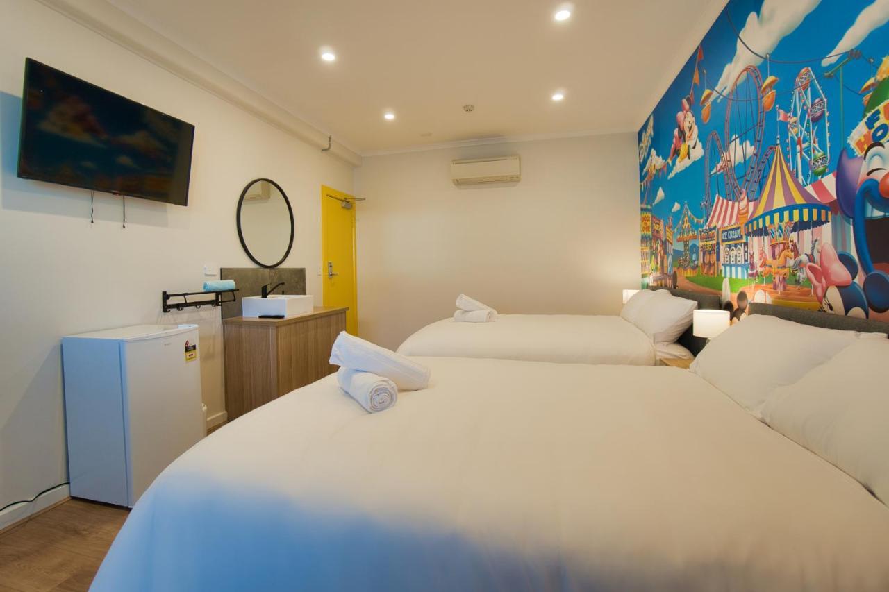 Dreamy Stays Accommodation - Private Rooms With Shared Bathrooms แอดิเลด ภายนอก รูปภาพ