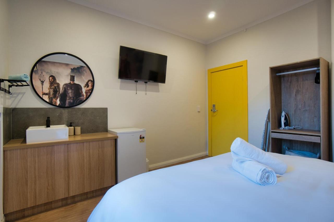 Dreamy Stays Accommodation - Private Rooms With Shared Bathrooms แอดิเลด ภายนอก รูปภาพ