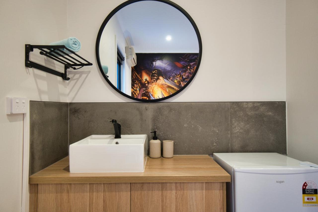 Dreamy Stays Accommodation - Private Rooms With Shared Bathrooms แอดิเลด ภายนอก รูปภาพ